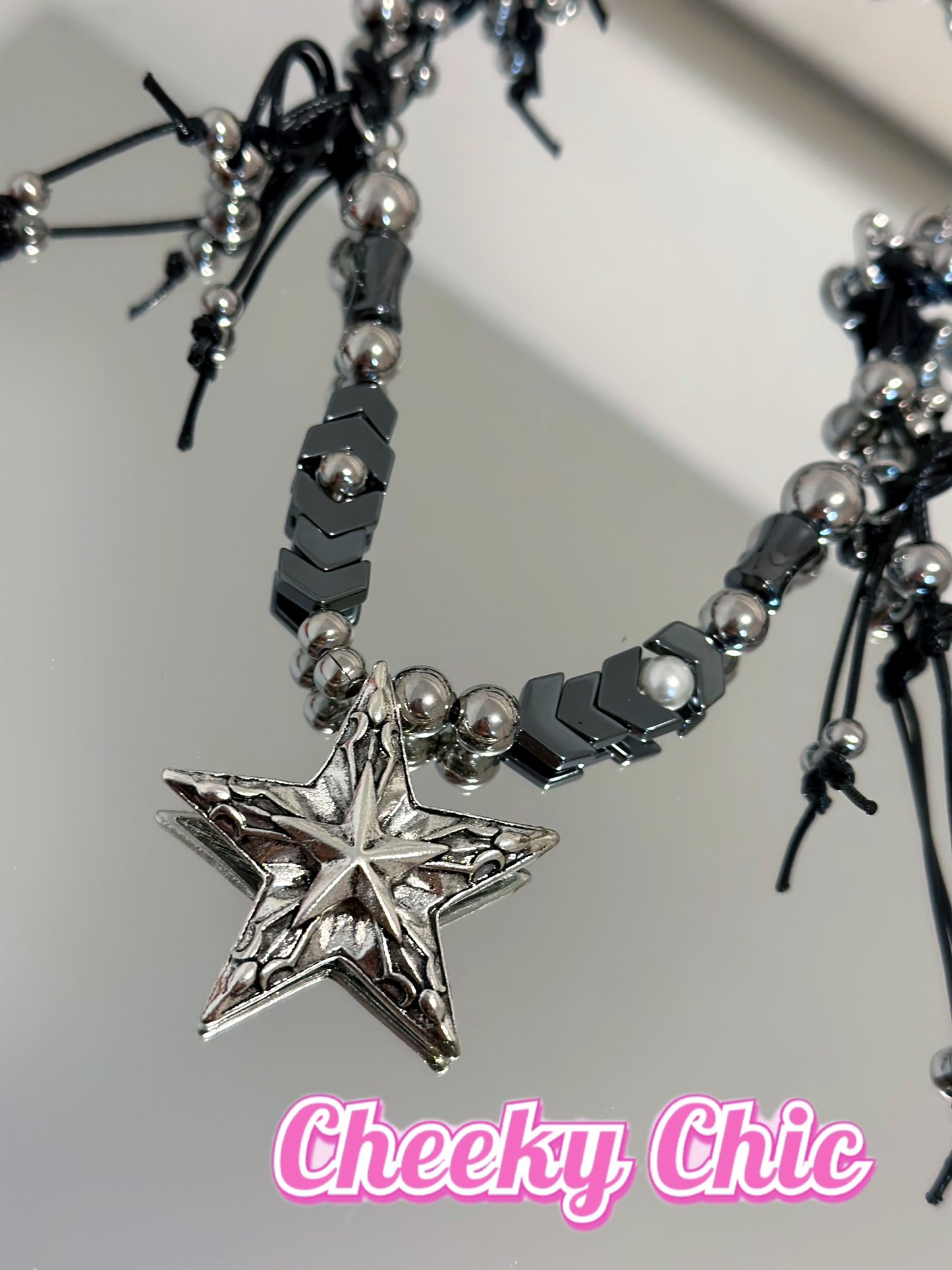 Gothic Black Star Necklace ❤️🔥