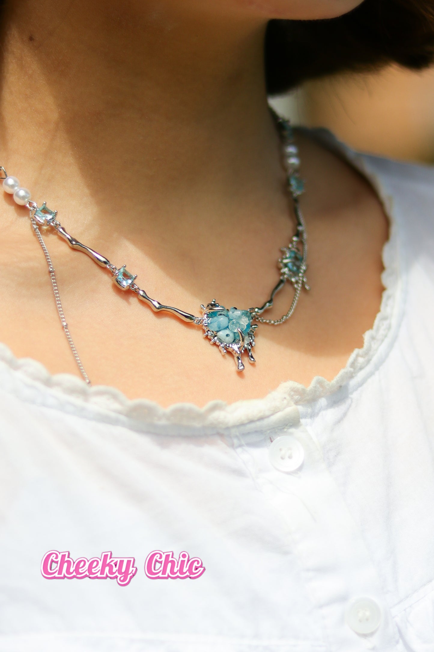 Cheeky Chic Dreamy Ocean Carol Necklace 🩵