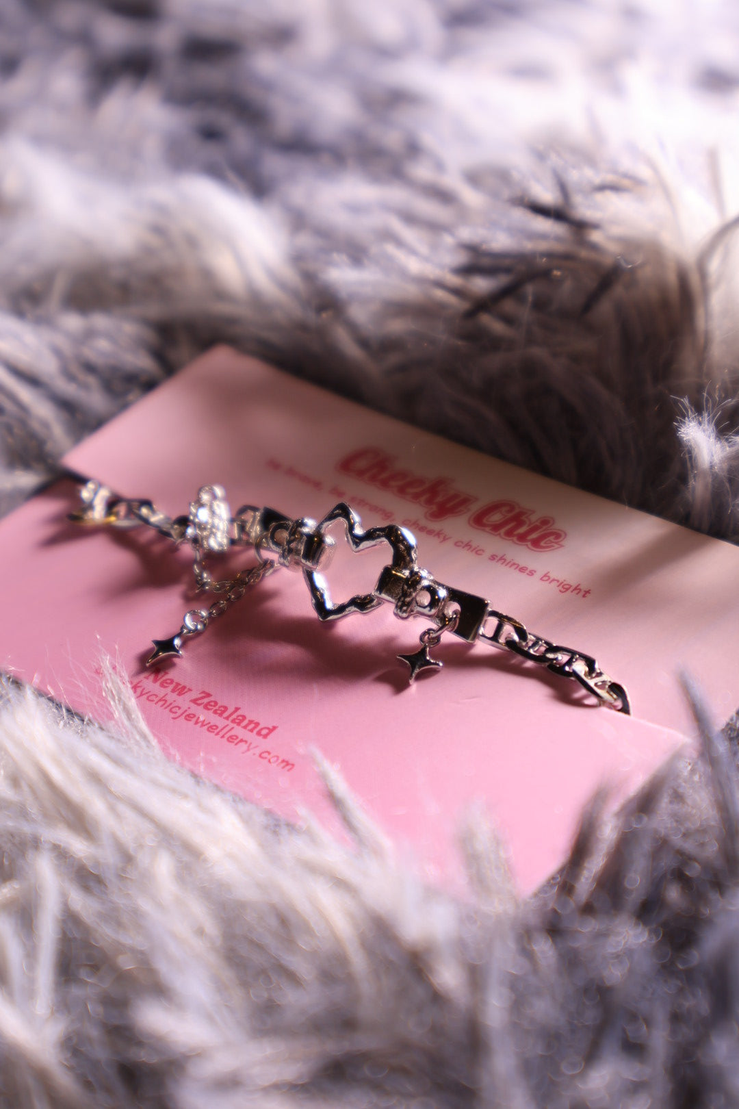 S925 Dangling Heart Bracelet