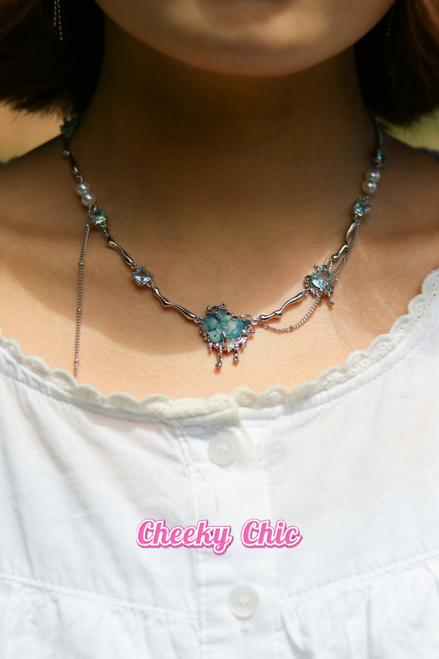 Cheeky Chic Dreamy Ocean Carol Necklace 🩵