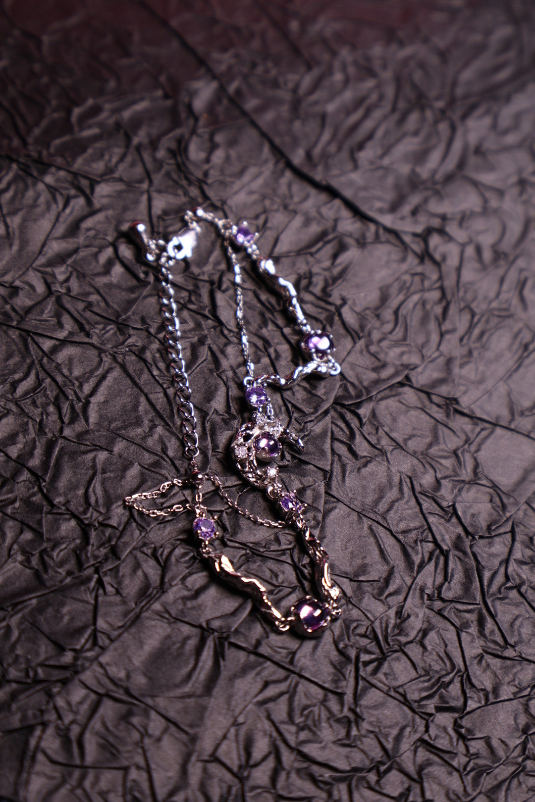 S925 - Cheeky Chic Purple Zircon Moon Bracelet 🌙