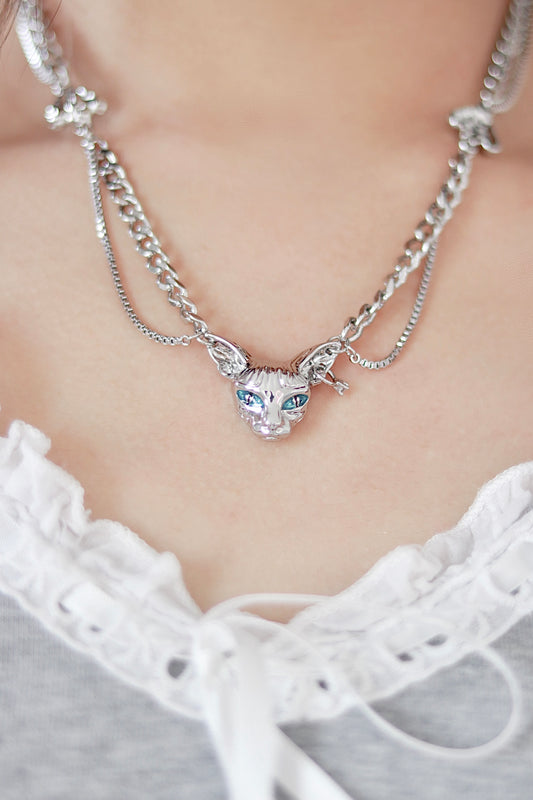 Mythical Blue-Eyed Cat Necklace 🐱🔵✨